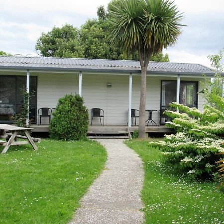 White Elephant Accomodation Motueka Εξωτερικό φωτογραφία