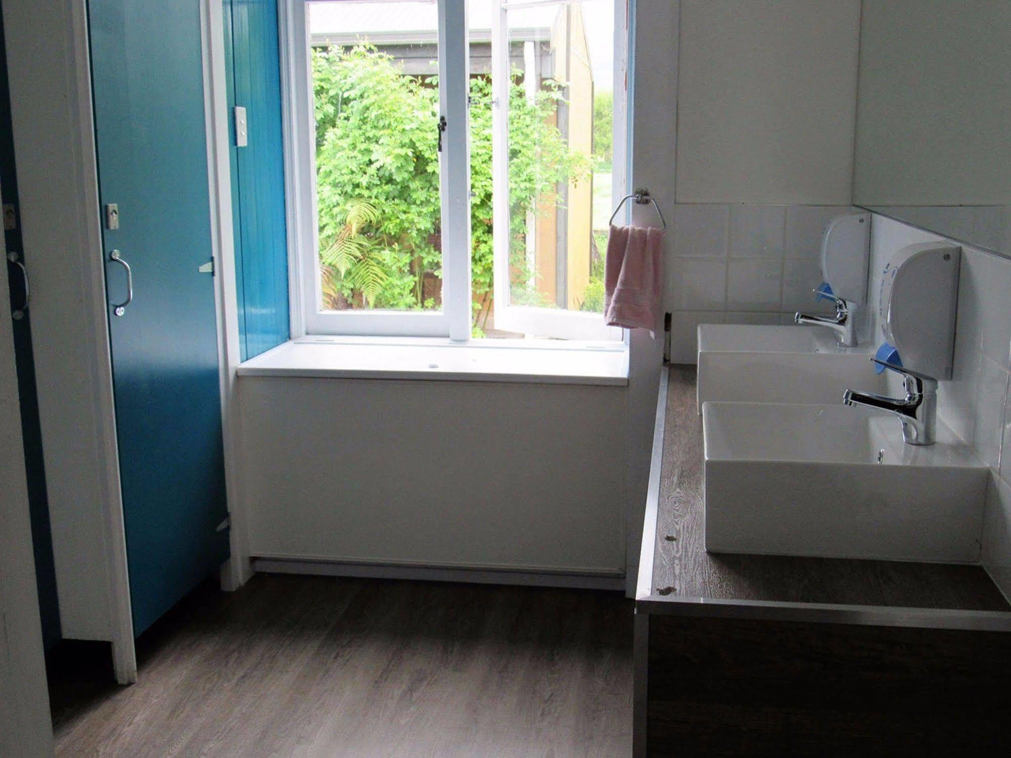 White Elephant Accomodation Motueka Εξωτερικό φωτογραφία